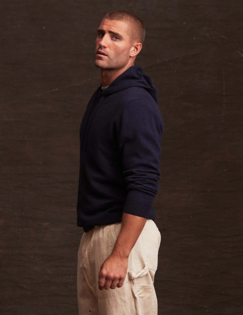 Cashmere Hoodie in Dark Navy - Image 4