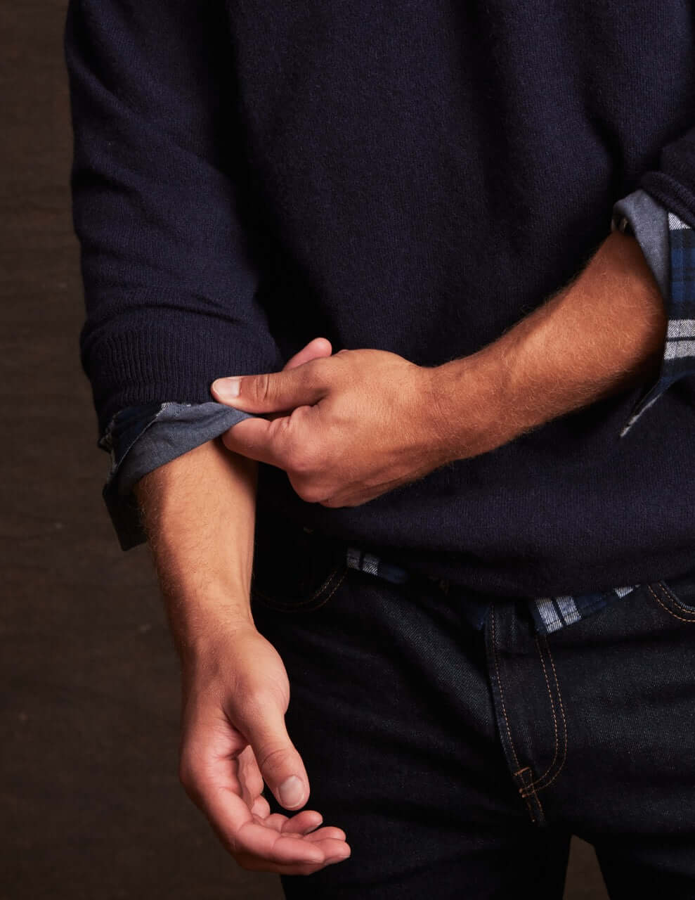 Cashmere Solid Crew in Dark Navy - Image 4
