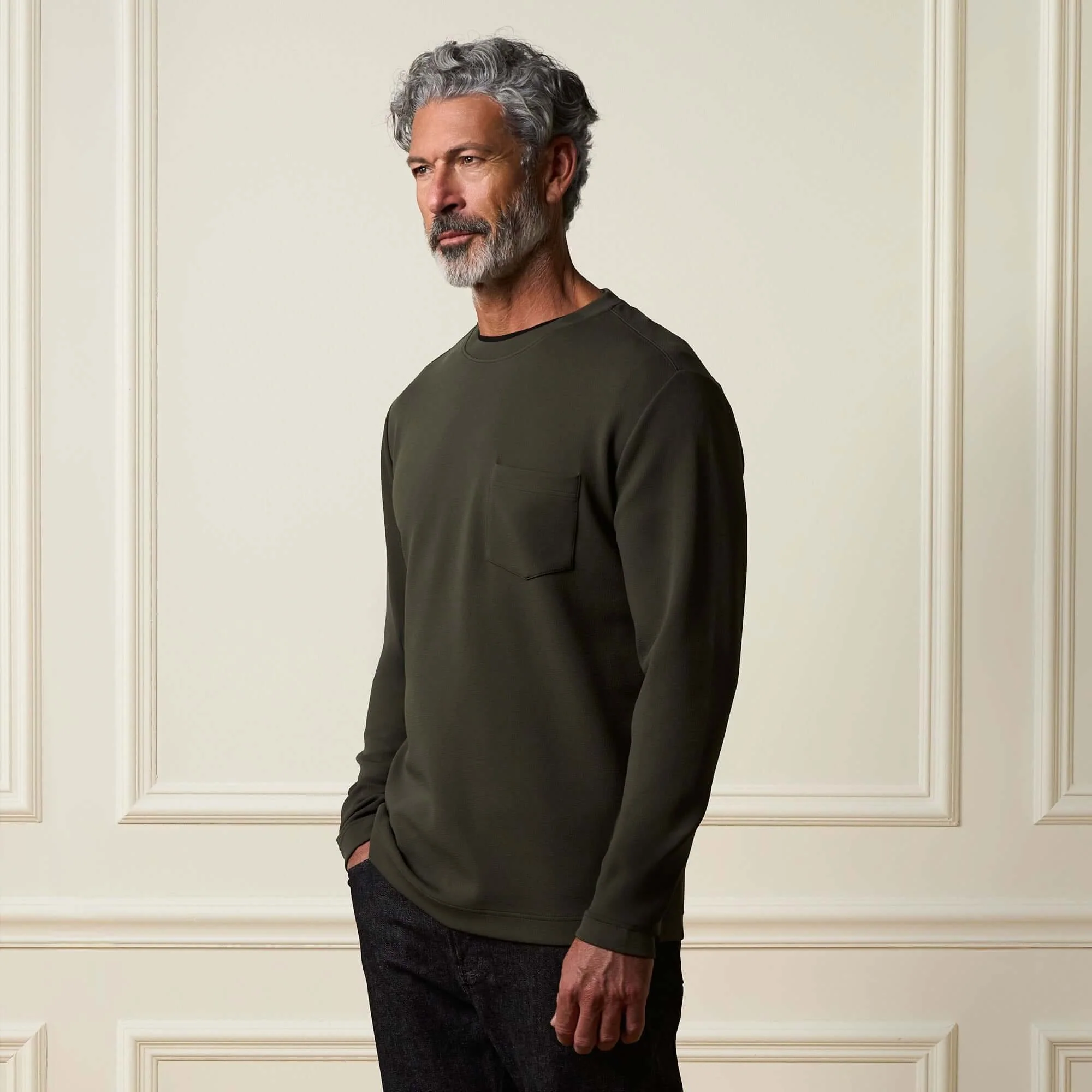Crinkle Scuba Crew Neck in Olive