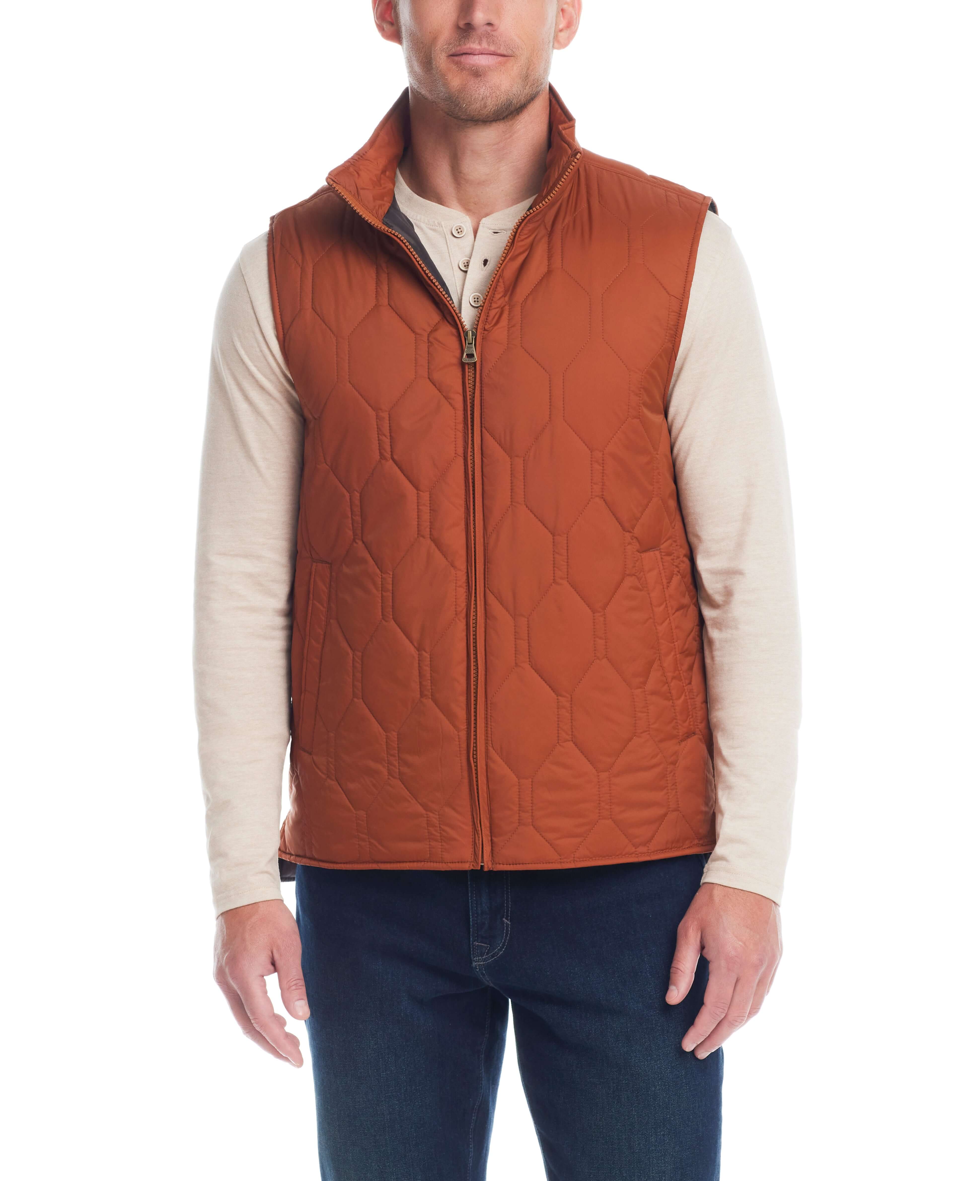 Hexagon Quilted Lightweight Vest In Caramel Cafe - Image 4