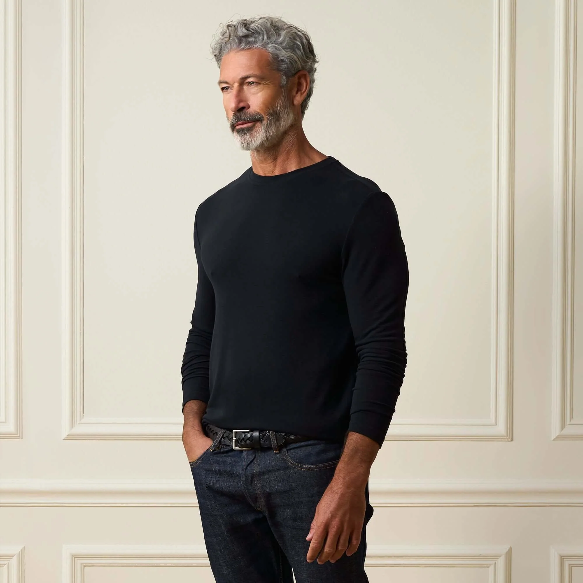 Long Sleeve Crew Neck in Black - Image 3
