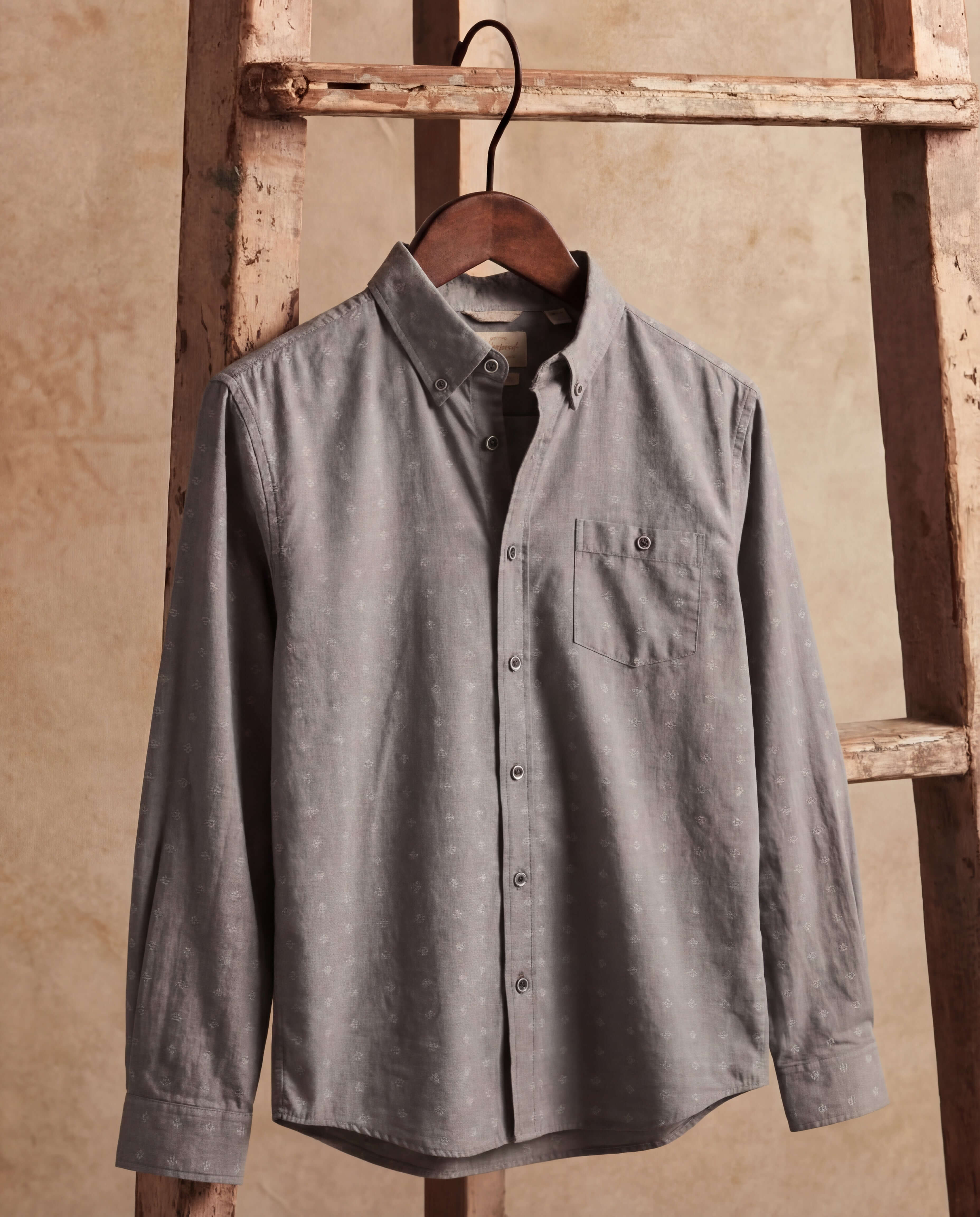 Long Sleeve Dobby Chambray in Moon Mist - Image 2