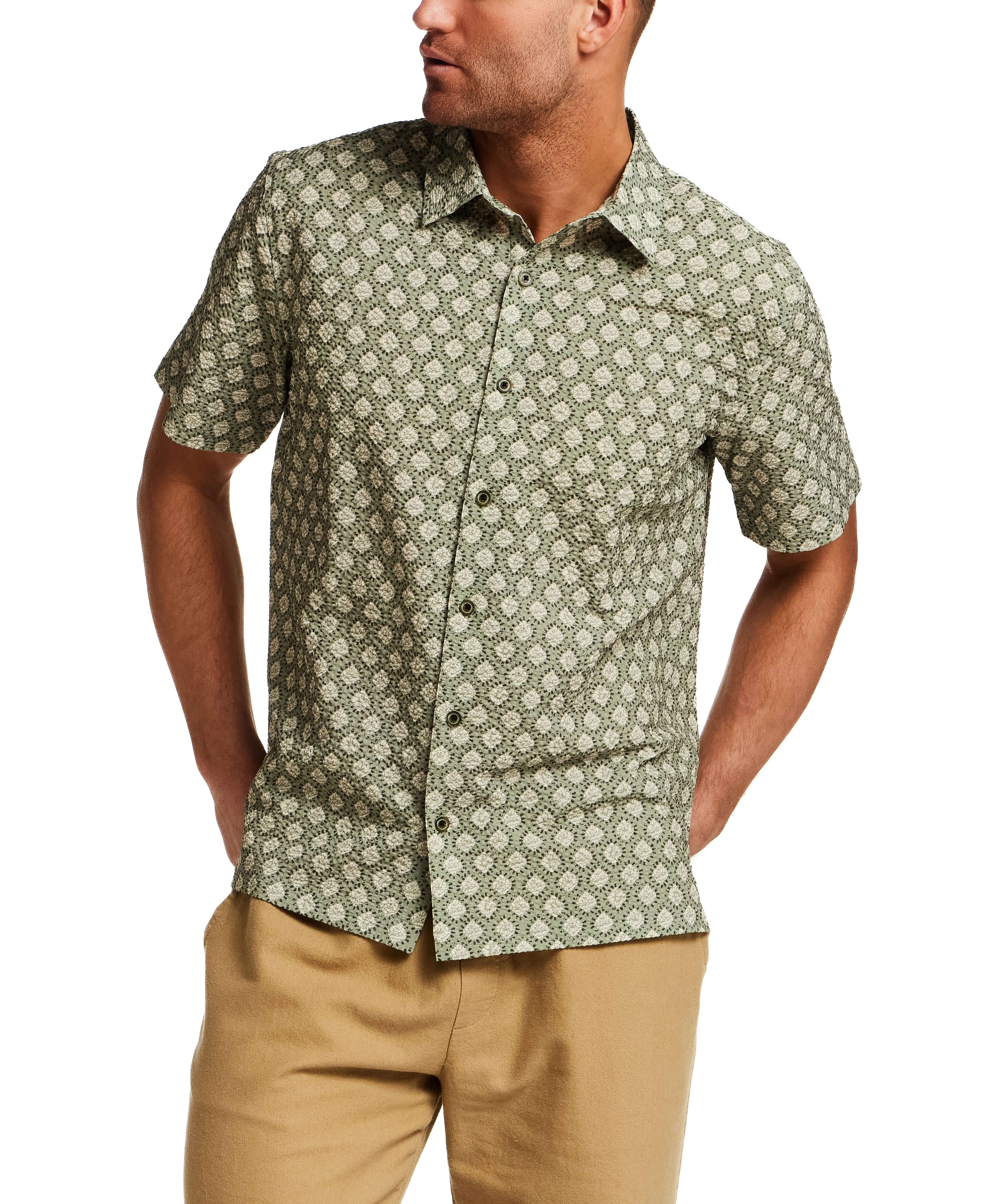 The Medallion Print Seersucker Shirt in Green - Image 3
