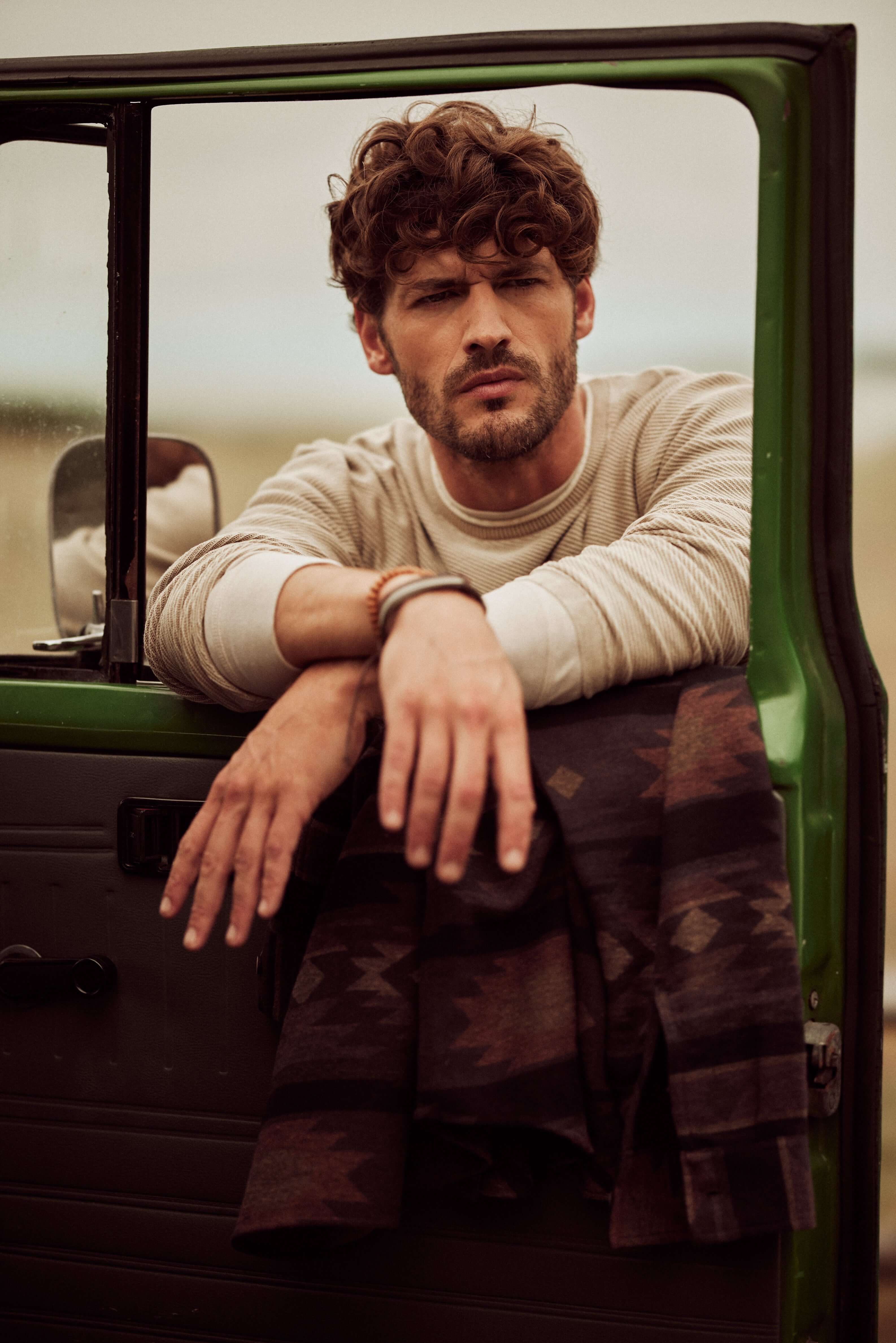 Twill Stonewash Sweater in Vintage Khaki - Image 7