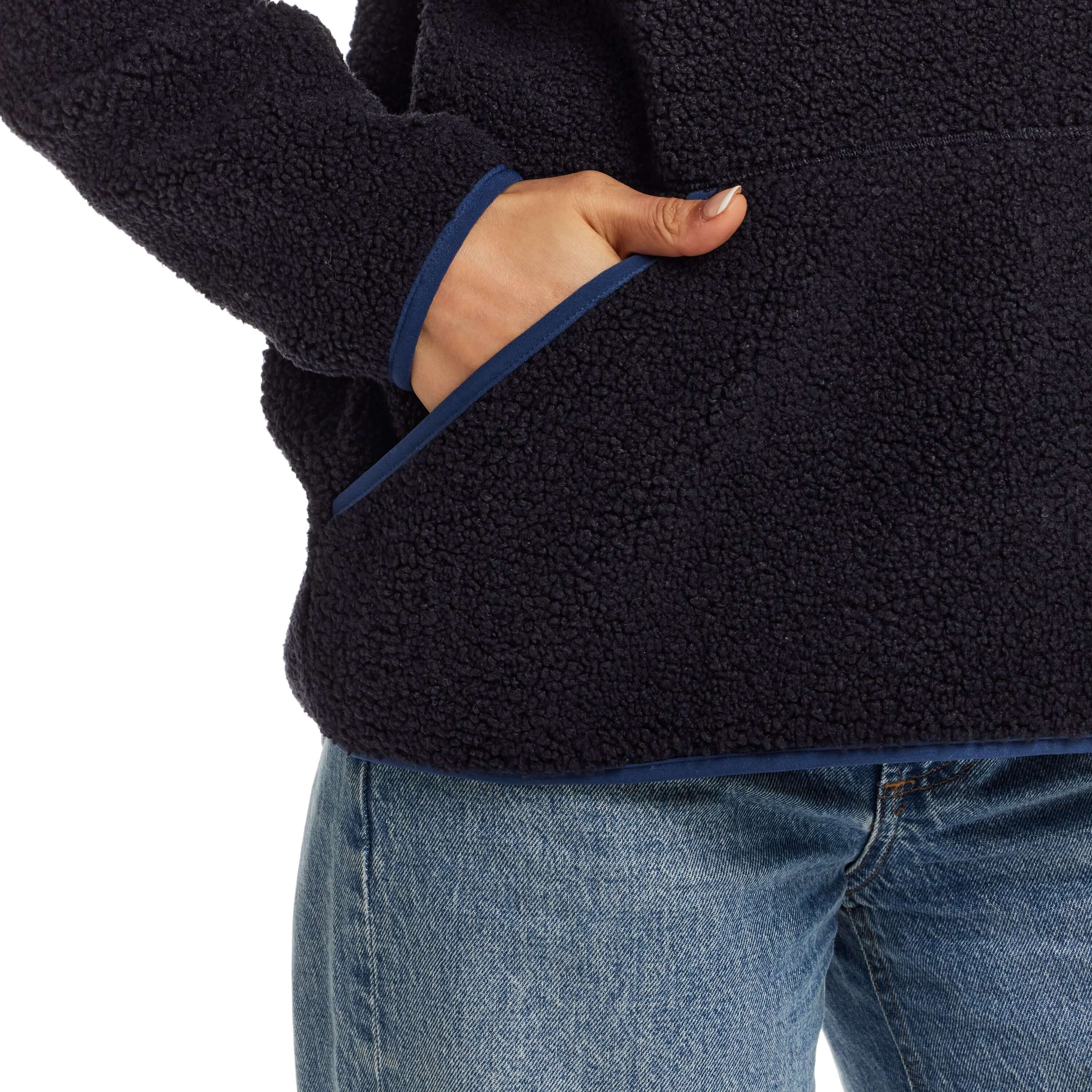 Women's Teddy Sherpa Quarter Zip Pullover in Navy - Image 5